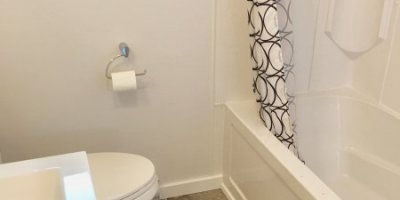 ashton-bathroom