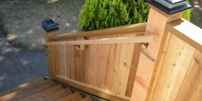 t2-linda-stairs-after