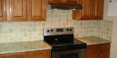 10-kevin-backsplash-stove